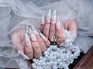ネイル ✨Nailsalon Vi+✨のネイルデザイン