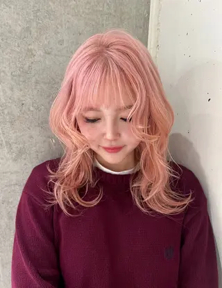 ミディアム カラー ニーナ/nimes /ハイトーンカラーのヘアスタイル