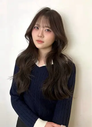 ロング カラー ヘアアレンジ 'AXIS 栄 kohakuのヘアスタイル