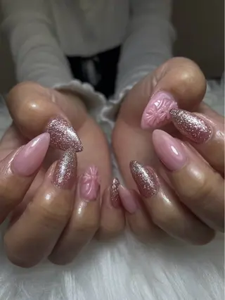 ãã€ã« ðð·ð»ð² XiinhNailã®ãã€ã«ãã¶ã€ã³