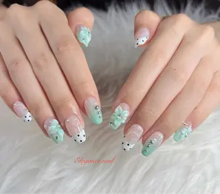 ネイル Elegance Nail本厚木店舗のネイルデザイン