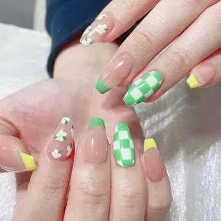 ネイル Queen‘s なんのネイルデザイン
