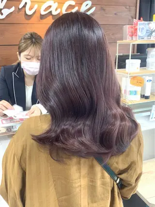 セミロング レイヤー/艶髪カラー 森本くるみのヘアスタイル