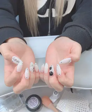 ネイル T. Leeのネイルデザイン