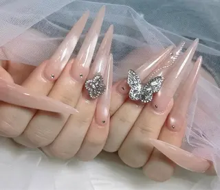 ネイル Lenie Nail Salonのネイルデザイン
