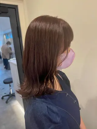 セミロング カラー 工藤 梨花のヘアスタイル