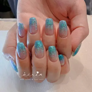 ネイル ecrinエクラン kana🌺のネイルデザイン