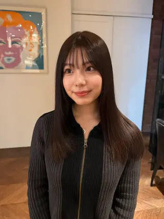 セミロング カラー SARA山口caz カット/パーマのヘアスタイル