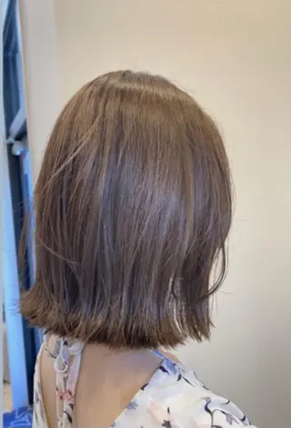 ミディアム 佐藤 睦月のヘアスタイル