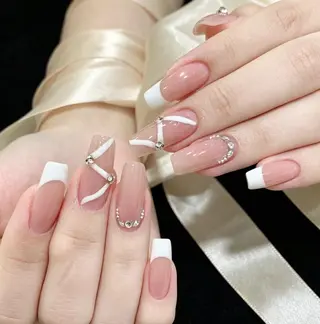 ネイル エリ🫧 nail池袋東口のネイルデザイン