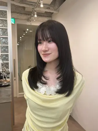 ミディアム カラー 🐈アヤノ/レイヤー /ハッシュカット🐈のヘアスタイル