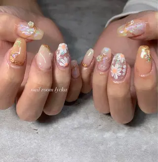 ネイル ネイルルームリッカ 𝐦𝐚𝐲𝐮のネイルデザイン