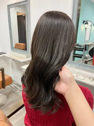 セミロング 顔周りレイヤー 髪質改善 / AYUのヘアスタイル