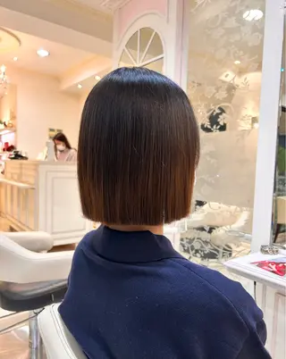 ミディアム 生活が楽になる縮毛/ ブリーチなしカラーのヘアスタイル