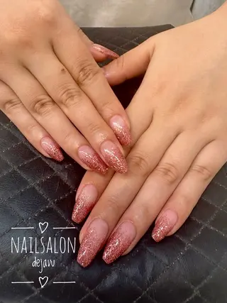 ネイル Nailsalon Dejavuのネイルデザイン