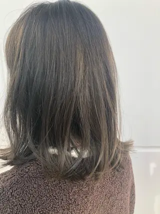 ミディアム カラー 🍀日比野 哲二のヘアスタイル