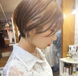ショート カラー Hareru 豊田 修廣のヘアスタイル