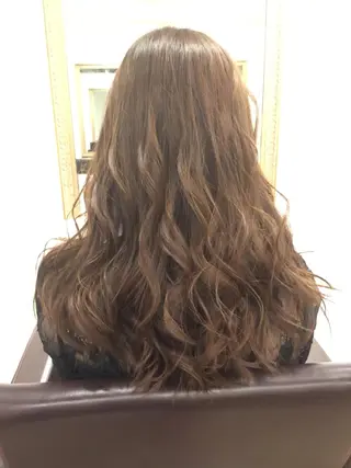 セミロング カラー 美髪・艶髪特化美容師 RYOJIのヘアスタイル