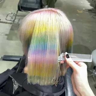 ショート カラー ★デザインカラー ハイトーン ももか★のヘアスタイル