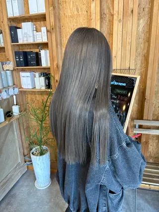 カラー まろみ暖色×ボブ ×chia🕯のヘアスタイル