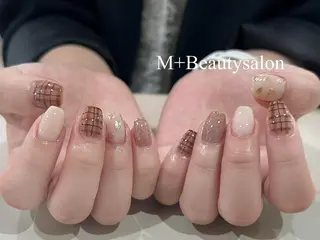 ネイル M+  Beauty Salonのネイルデザイン