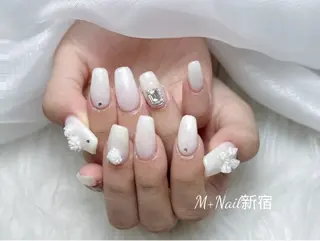ロング M+Nail 新宿のネイルデザイン
