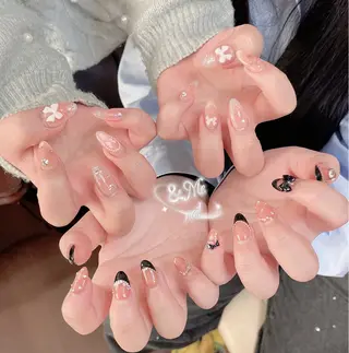 ネイル ＆ME ホンのネイルデザイン