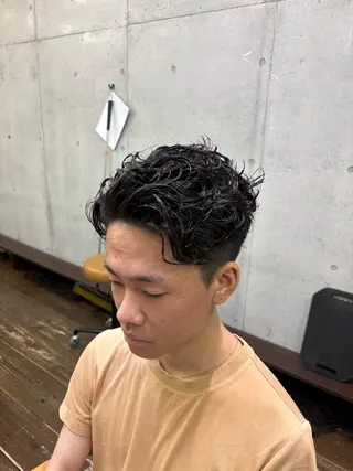 パーマ メンズ 山口 陽平のヘアスタイル
