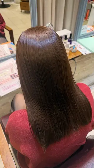 セミロング カラー まい🎀ピンク💝 透明感/髪質改善のヘアスタイル