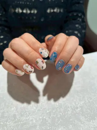 ネイル シンプルネイル🦋 🤍KAYAのネイルデザイン