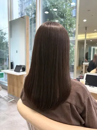 ロング 納藤 沙羽のヘアスタイル