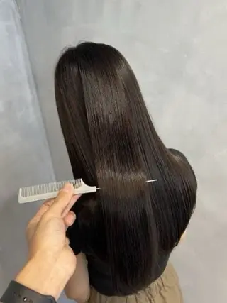 ロング 本田 央介のヘアスタイル