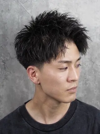 ミディアム 平井 沖昌のヘアスタイル