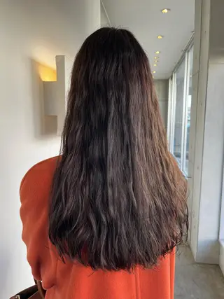 セミロング おせ ちさとのヘアスタイル