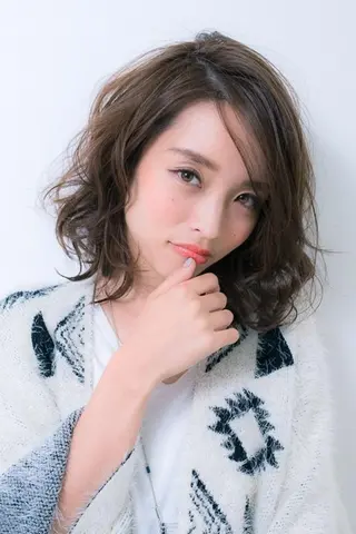 ミディアム カラー パーマ 🌟艶髪カラー 🌟サイトウのヘアスタイル