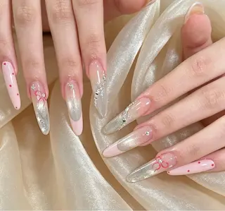 ネイル D-BEAUTY Nailsalonのネイルデザイン