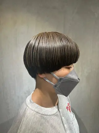 ショート カラー 【デザインカラー】 【ボブ】登戸澤田淳平のヘアスタイル