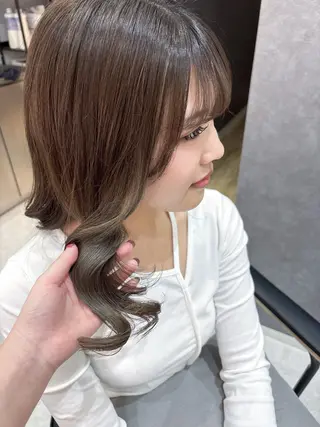 カラー kota. mokaのヘアスタイル