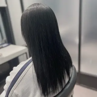 ロング カラー 透け上品ハイトーン 職人ゆうと🤍のヘアスタイル