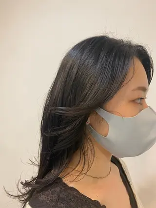 セミロング & kuのヘアスタイル