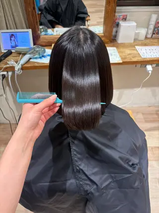 ミディアム 暖色カラー/ マツエクれな🍒のヘアスタイル