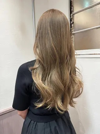 ロング カラー マンツーマン施術/ ダブルカラー/アリサのヘアスタイル