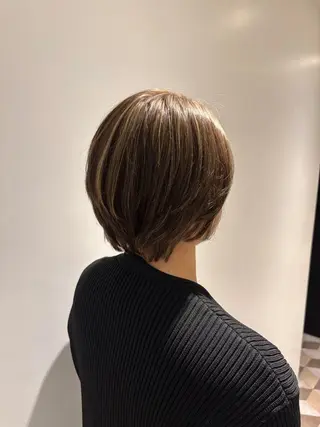 ショート カラー relond TAKEのヘアスタイル