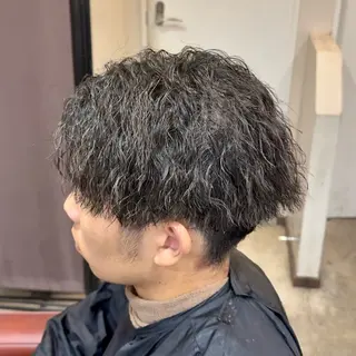 パーマ メンズ スペインカール/ 海外ヘア/RYUのヘアスタイル