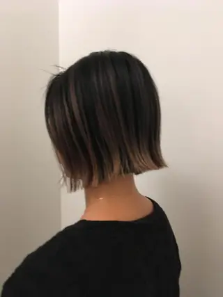 カラー 坂上 岳のヘアスタイル