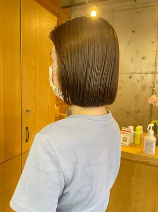 ショート 【ボブ/ハイトーン /ナチュラル】HIIのヘアスタイル
