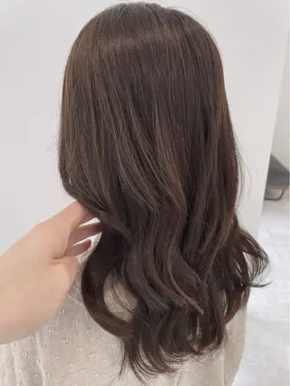 セミロング カラー moi Blanc/ Aoyagiのヘアスタイル
