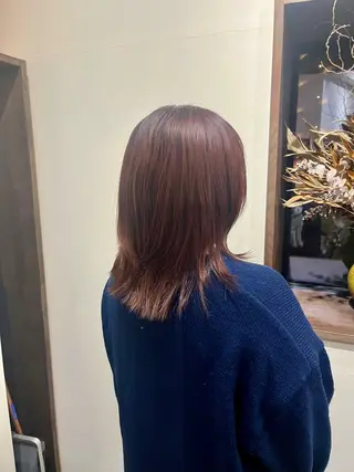 ミディアム ayane ito / HAWNDのヘアスタイル