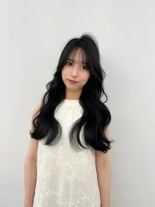 ロング カラー 顔まわりの神様✨ 透明感カラー藤嶋秀幸のヘアスタイル