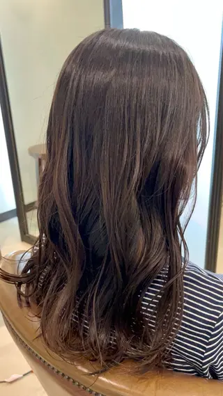 ロング 樋口 未織のヘアスタイル